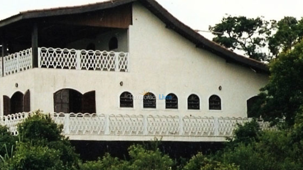 Casa para alquiler de vacaciones em Peruíbe (Praia de Guaraú)