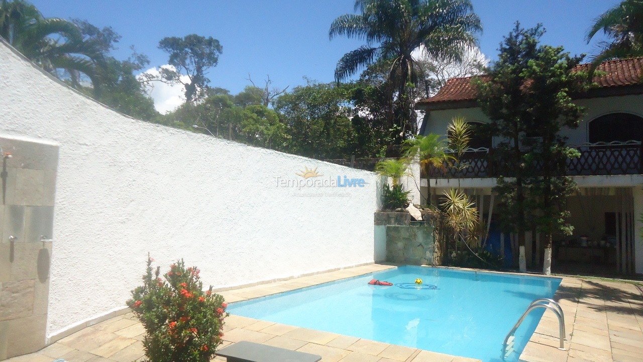 Casa para alquiler de vacaciones em Peruíbe (Praia de Guaraú)