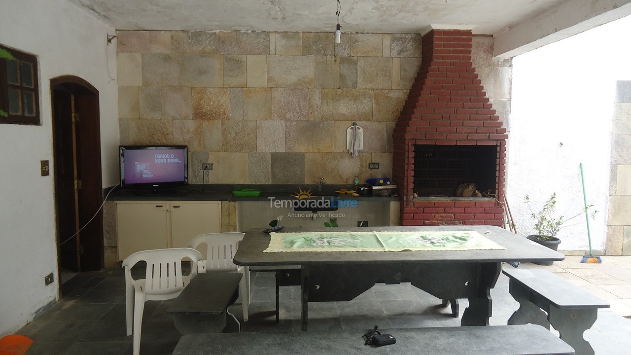 Casa para alquiler de vacaciones em Peruíbe (Praia de Guaraú)