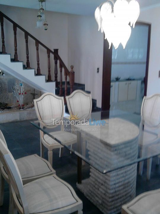 Casa para alquiler de vacaciones em Peruíbe (Praia de Guaraú)