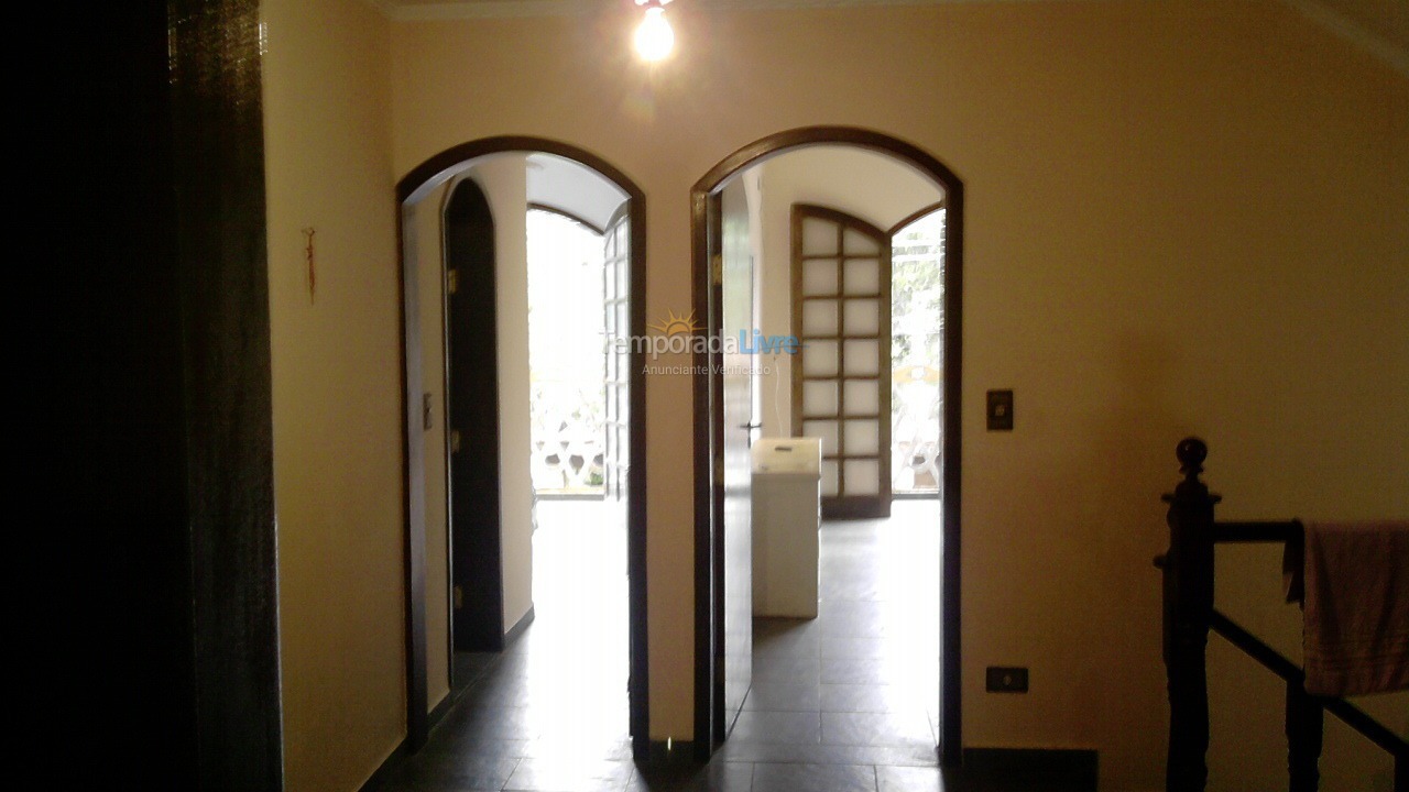 Casa para alquiler de vacaciones em Peruíbe (Praia de Guaraú)