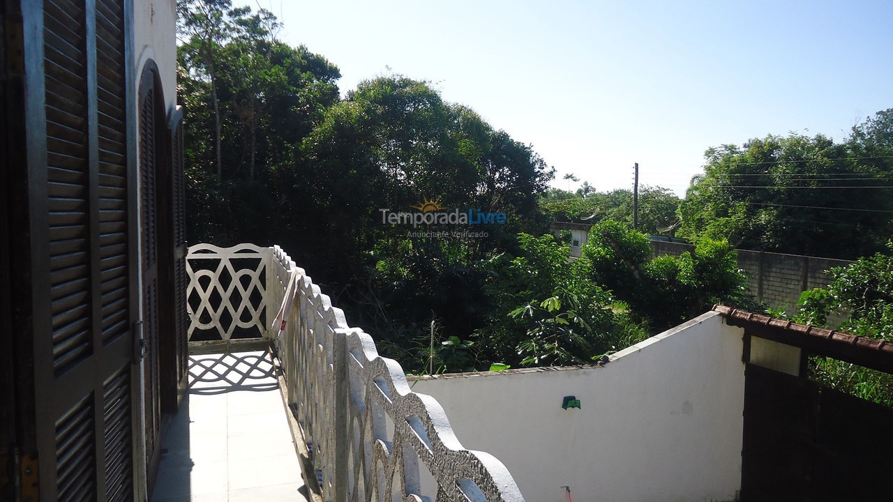 Casa para alquiler de vacaciones em Peruíbe (Praia de Guaraú)