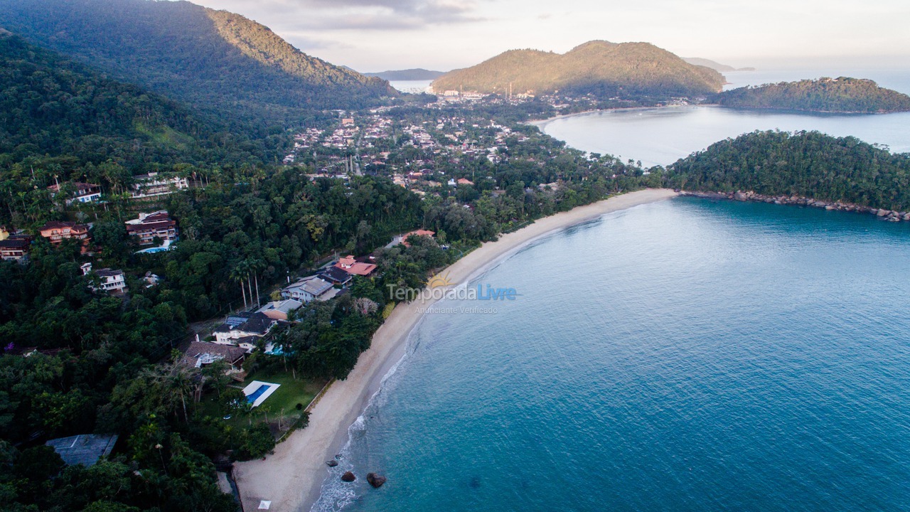 Casa para alquiler de vacaciones em Ubatuba (Praia do Lázaro)