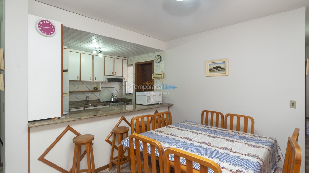 Apartamento para aluguel de temporada em Bombinhas (Mariscal)