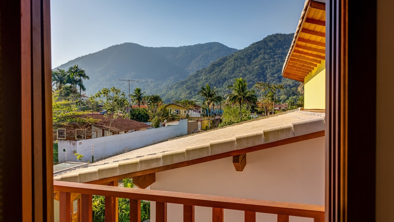 Casa para alquiler de vacaciones em Ubatuba (Praia do Lázaro)