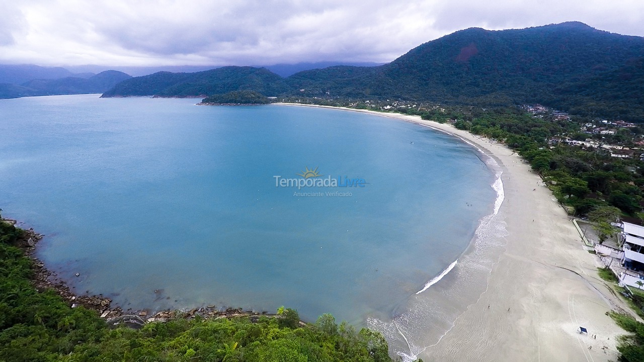 Casa para alquiler de vacaciones em Ubatuba (Praia do Lázaro)