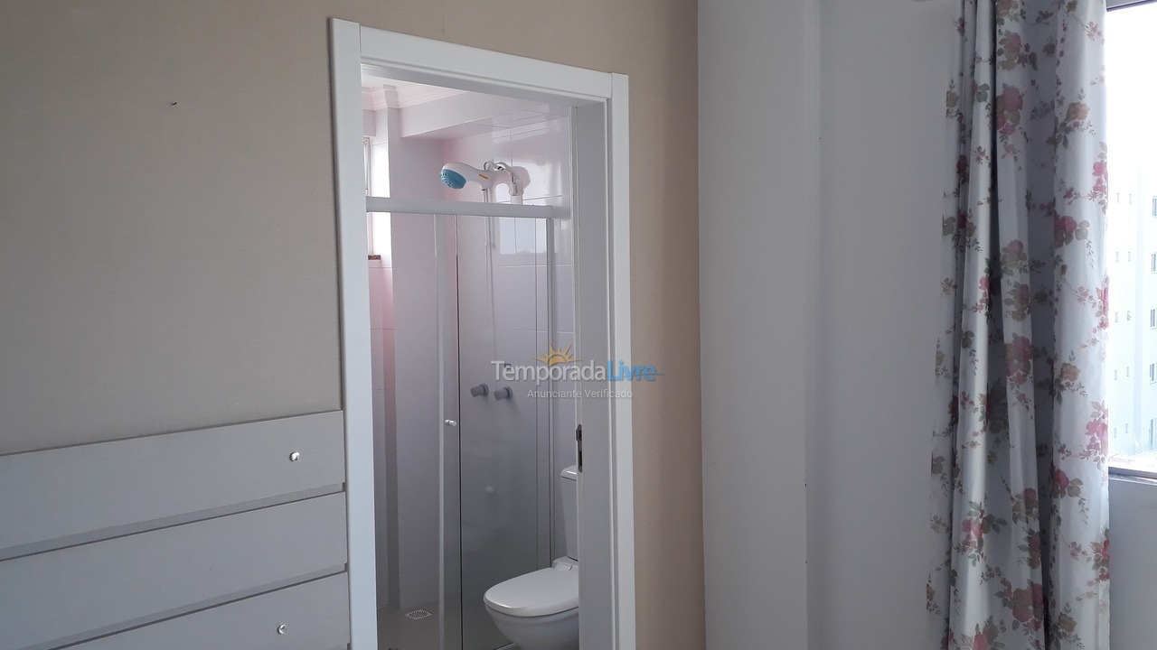 Apartment for vacation rental in Itapema (Meia Praia)