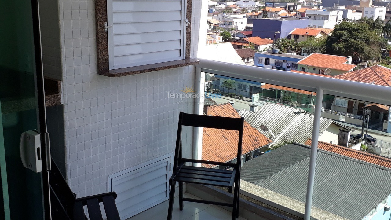 Apartment for vacation rental in Itapema (Meia Praia)