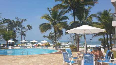 Fotos da piscina e áreas de lazer. Pé na areia