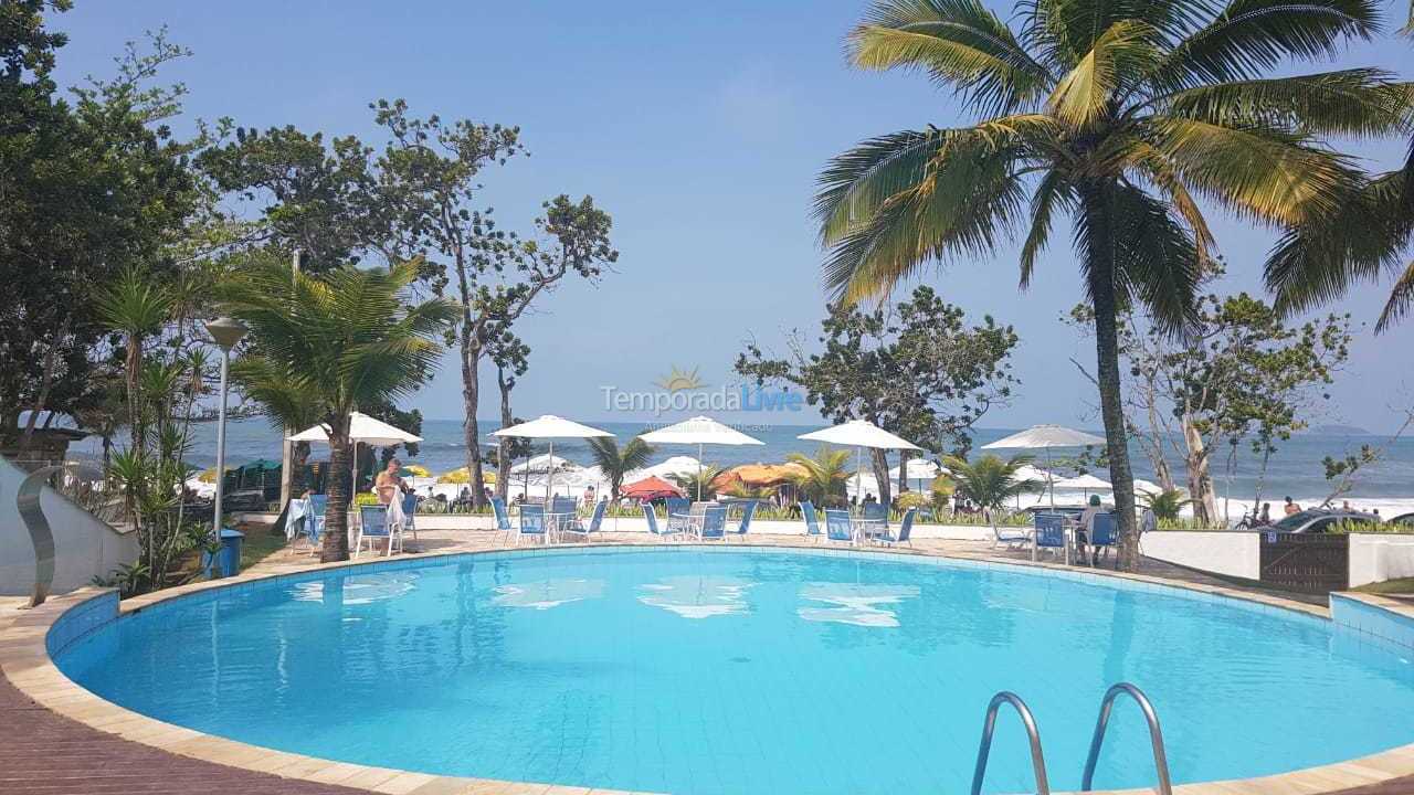 Apartamento para aluguel de temporada em Ubatuba (Praia das Toninhas)