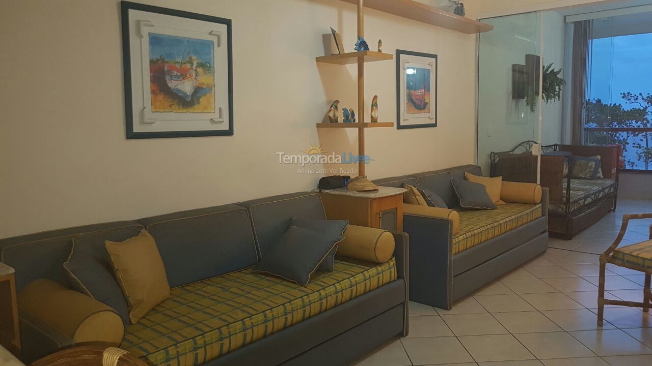 Apartamento para aluguel de temporada em Ubatuba (Praia das Toninhas)