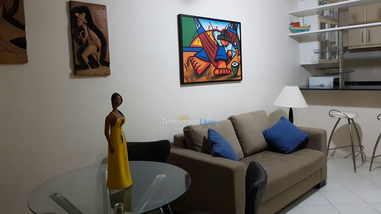 Apartamento para aluguel de temporada em Ubatuba (Praia das Toninhas)