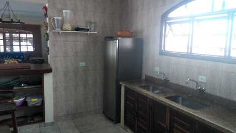 Excellent house with pool, for rent, Juquehy beach