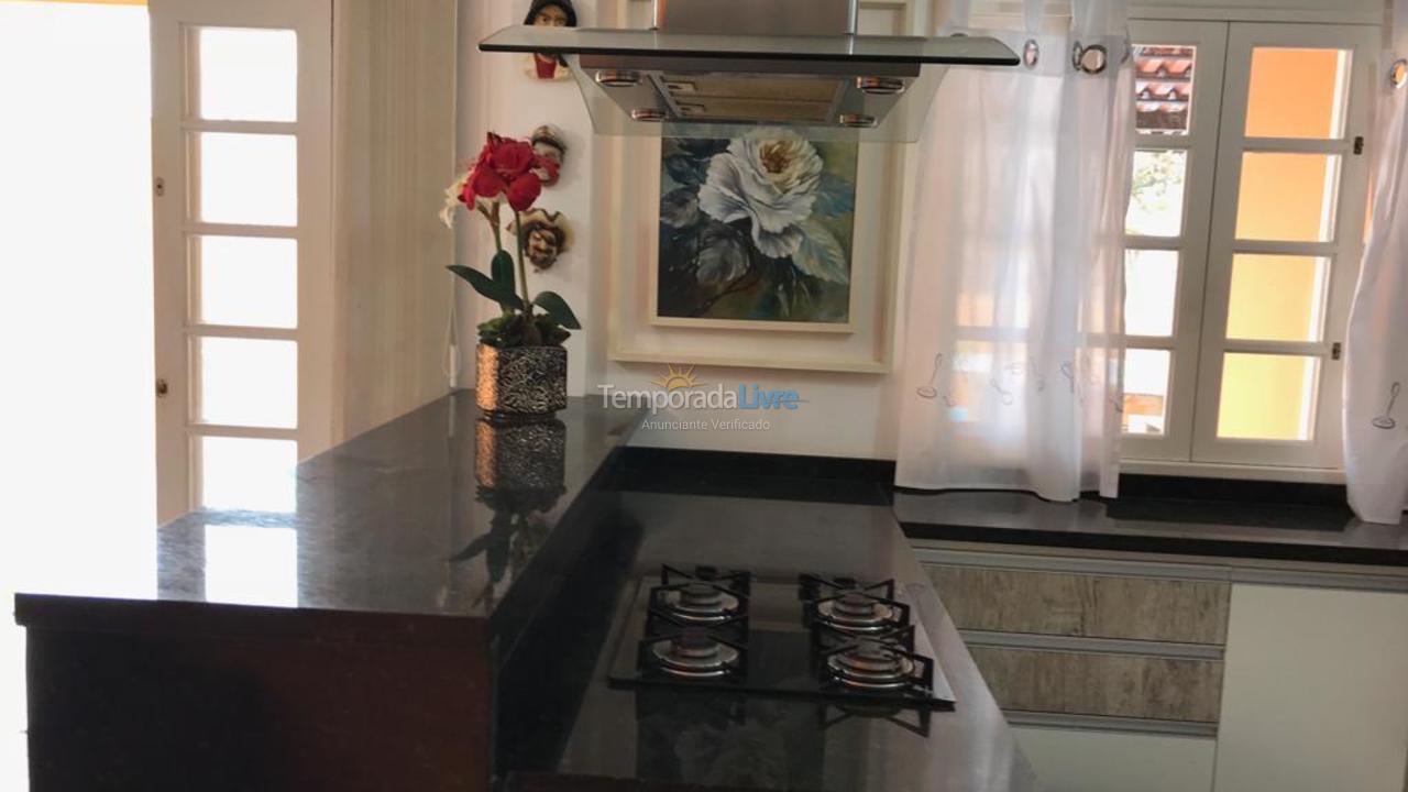 Apartamento para alquiler de vacaciones em Palhoça (Praia de Fora)