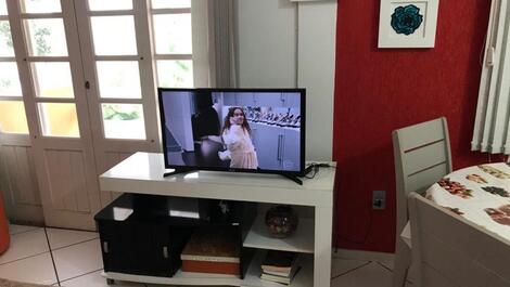 Apartamentos con piscina y WIFI a 17 km de Floripa a 50 metros de la playa