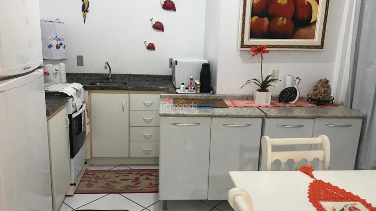 Apartamento para alquiler de vacaciones em Palhoça (Praia de Fora)