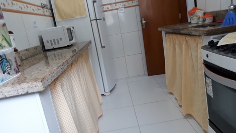 Confortável apto praia de Pitangueiras