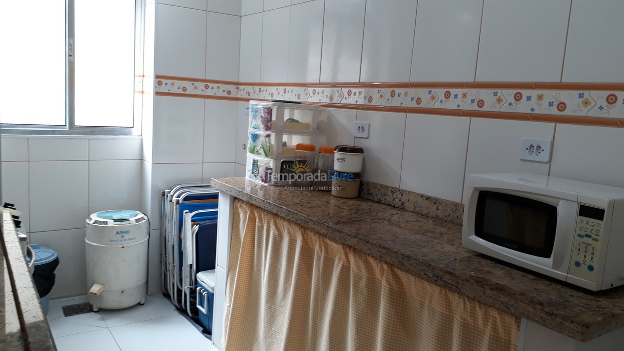 Casa para aluguel de temporada em Guarujá (Pitangueiras)