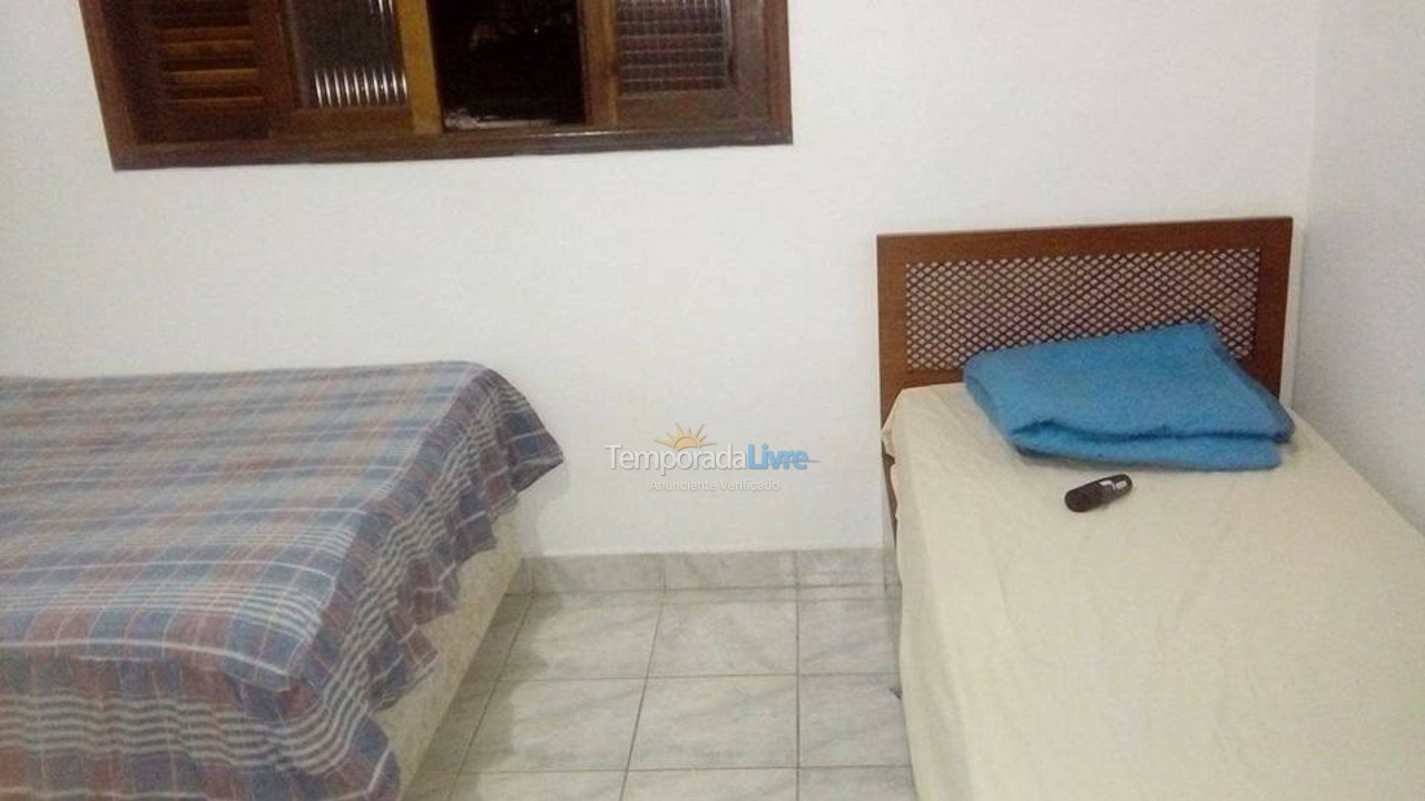 Apartment for vacation rental in Bertioga (Praia da Enseada)