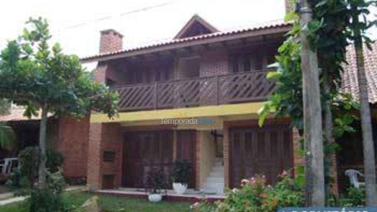 Casa para alquiler de vacaciones em Bombinhas (Praia de Bombinhas)