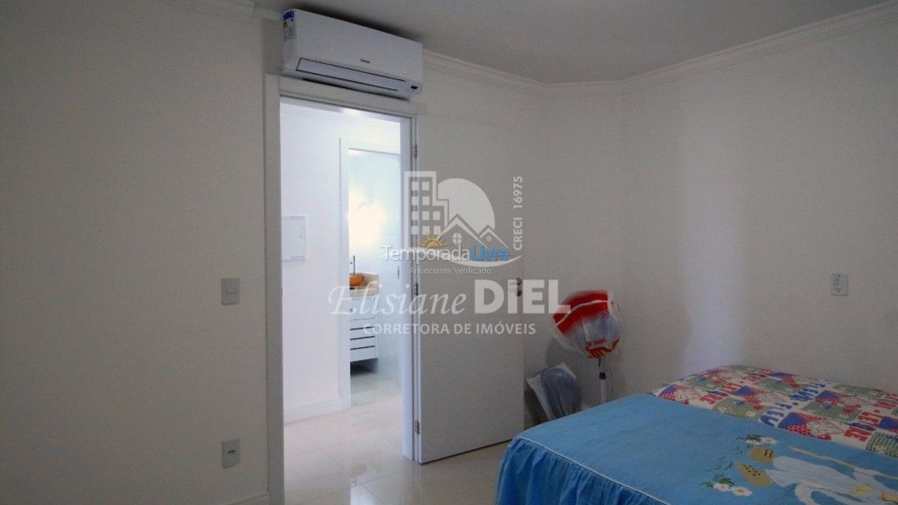 Apartment for vacation rental in Itapema (Meia Praia)