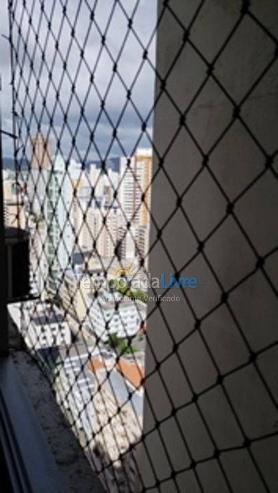 Apartamento para aluguel de temporada em Balneário Camboriú (Praia Central)