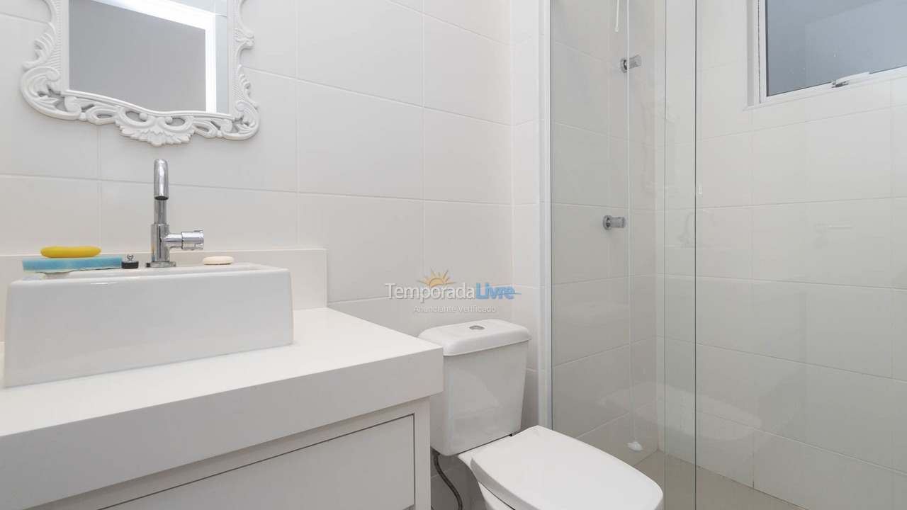 Apartment for vacation rental in Bombinhas (Praia de Bombinhas)