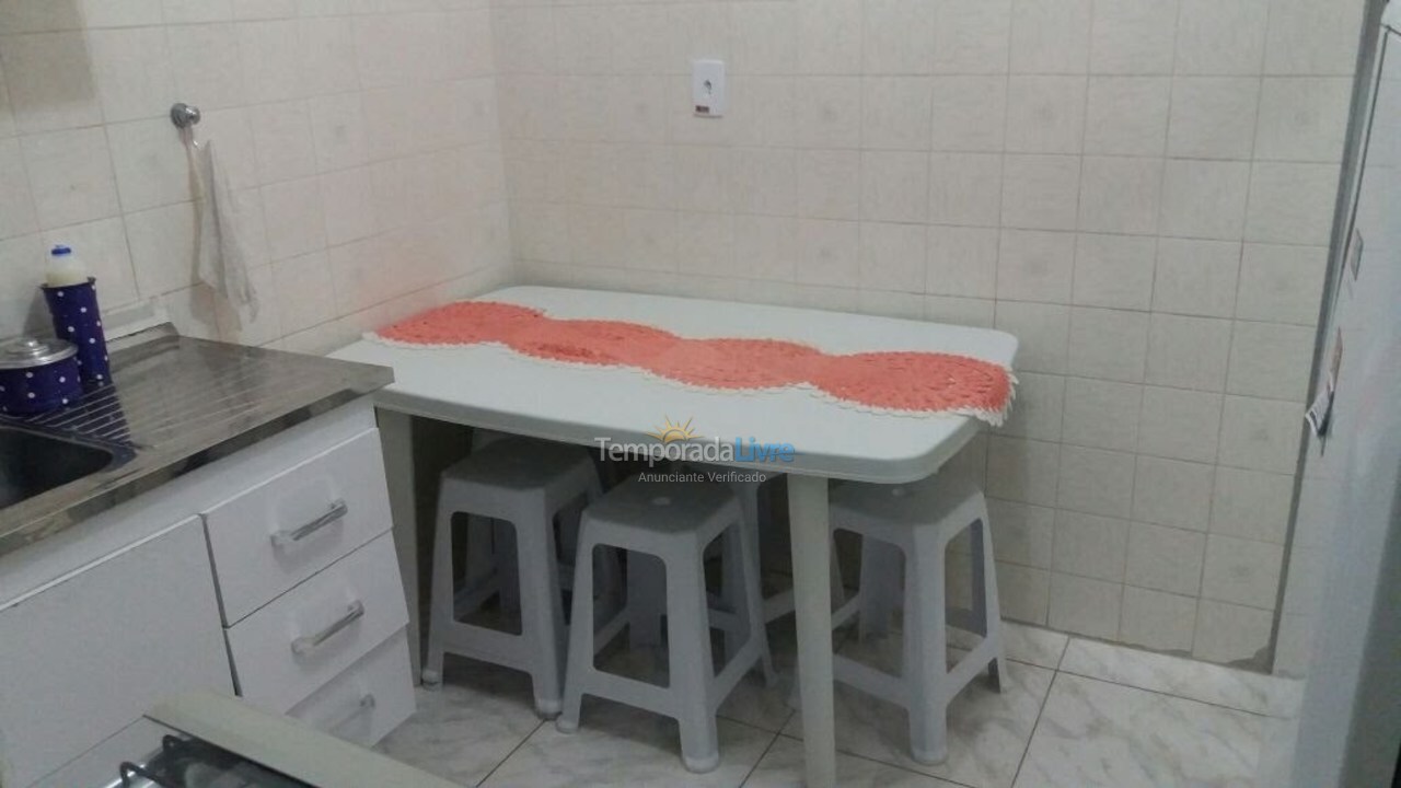 Apartamento para aluguel de temporada em Praia Grande (Guilhermina)