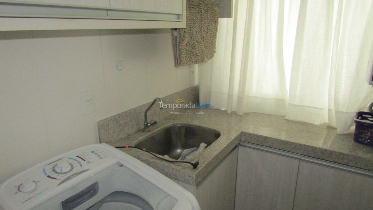 Apartment for vacation rental in Itapema (Meia Praia)