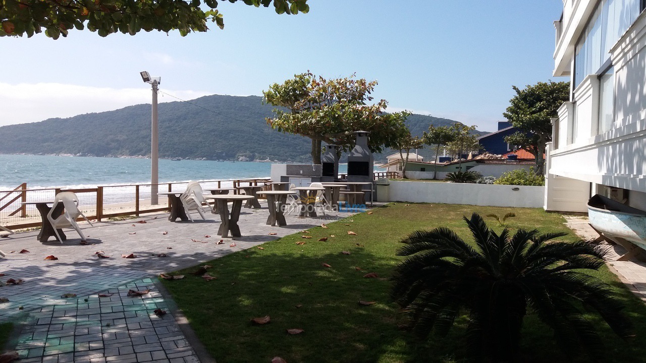 Apartamento para aluguel de temporada em Florianopolis (Praia dos Ingleses)