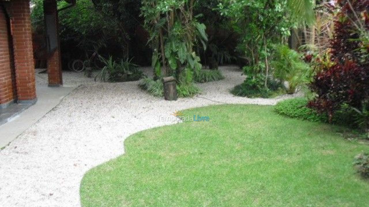 Casa para alquiler de vacaciones em Ubatuba (Praia de Itamambuca)