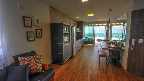 Apartamento De Alto Padrão Com Vista Para o Mar