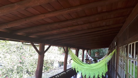 Beautiful house 5 bedrooms, 03 Bathrooms! Sleeps 13 people in beds