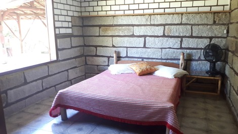 Beautiful house 5 bedrooms, 03 Bathrooms! Sleeps 13 people in beds