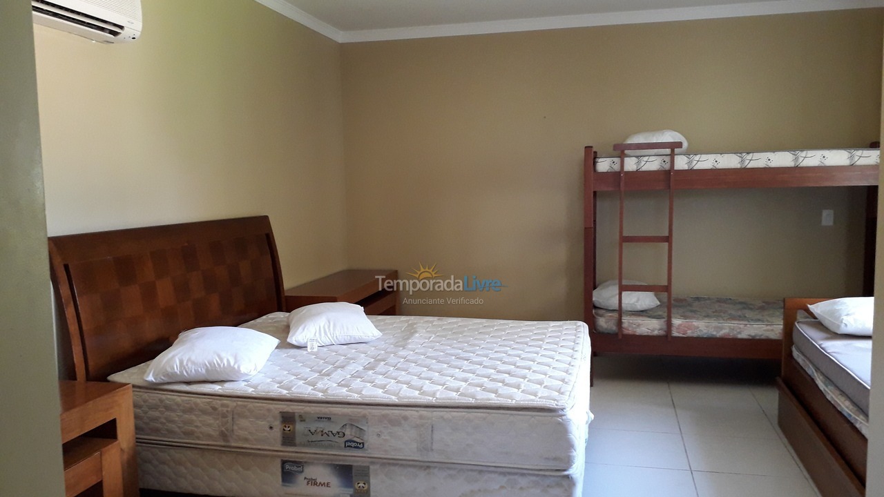 Casa para alquiler de vacaciones em Ubatuba (Praia Grande)