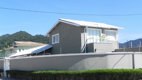 Casa para alugar em Ubatuba - Praia Grande