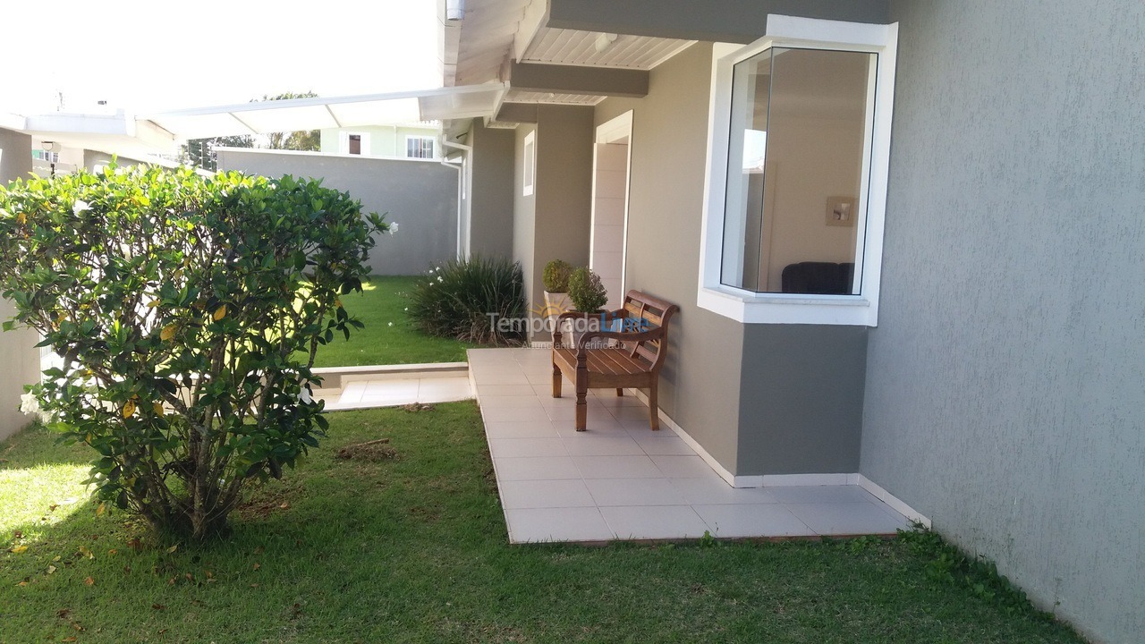 Casa para alquiler de vacaciones em Ubatuba (Praia Grande)