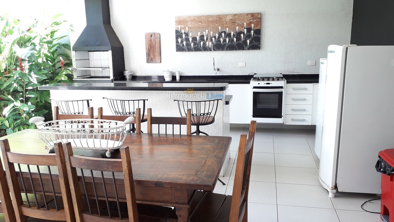 Casa para alquiler de vacaciones em Ubatuba (Praia Grande)
