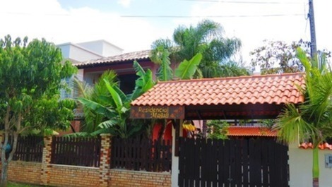Casa de 3 quartos à 180 m da Praia de Mariscal (Residencial Magali)