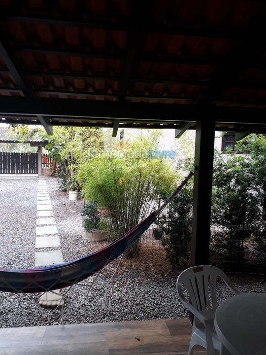 Casa para aluguel de temporada em Bombinhas (Mariscal)