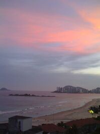 200m2-FRENTE AL MAR-LOCAL NOBLE-AIRE CONDICIONADO-2 GARAJE PRIVATIVO