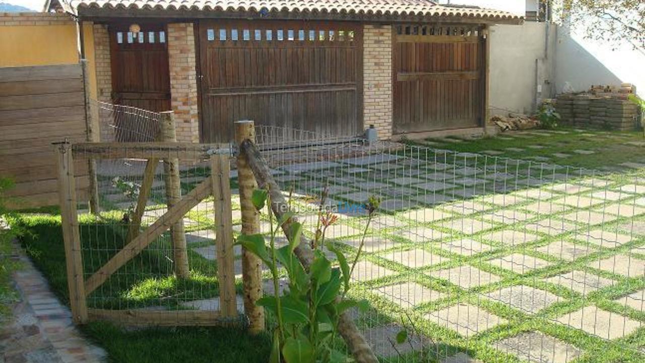 Casa para aluguel de temporada em Cabo Frio (Peró)