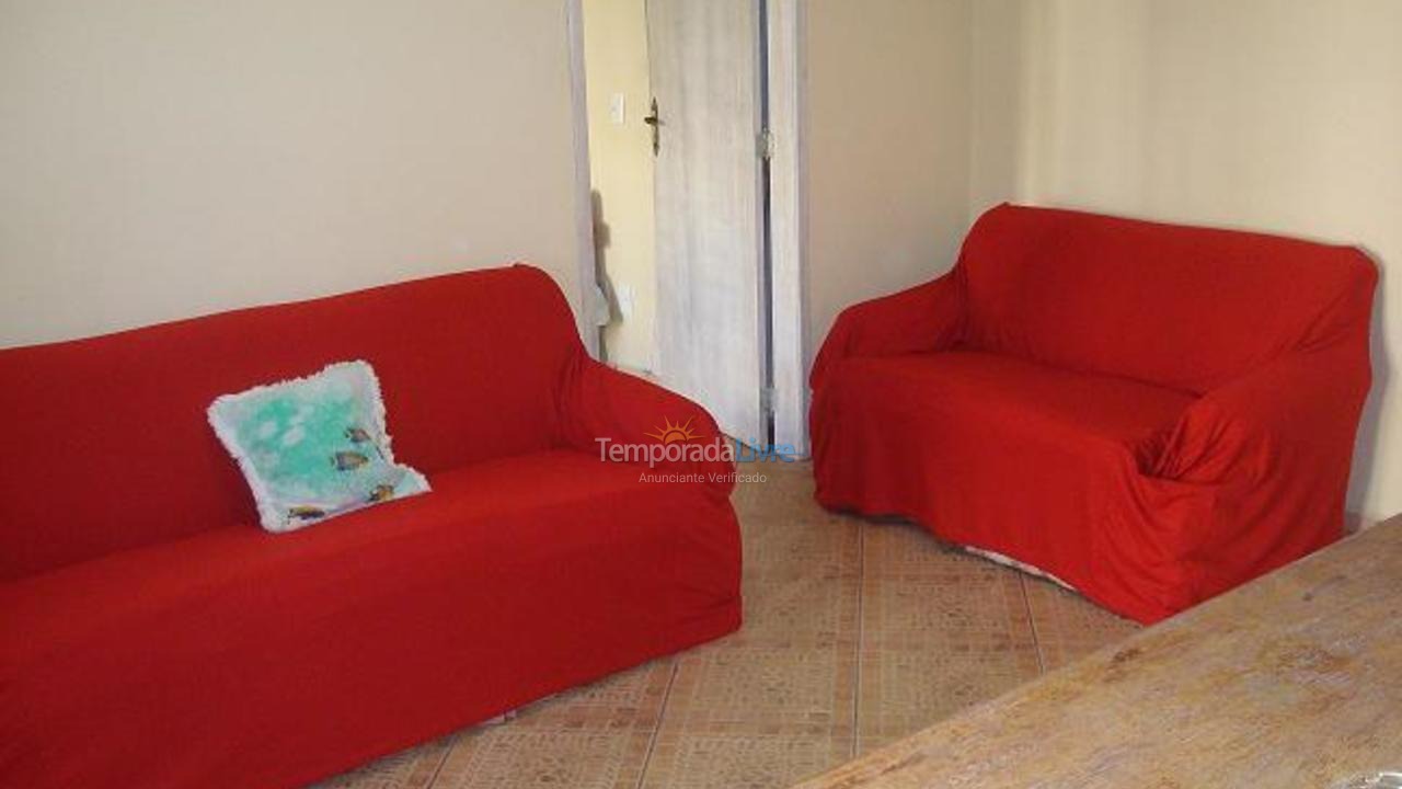 Casa para aluguel de temporada em Cabo Frio (Peró)