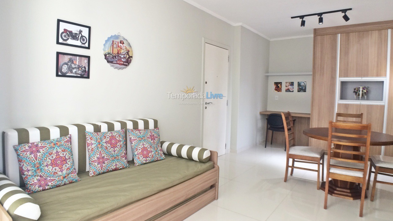 Apartamento para aluguel de temporada em Balneário Camboriú (Praia Central)