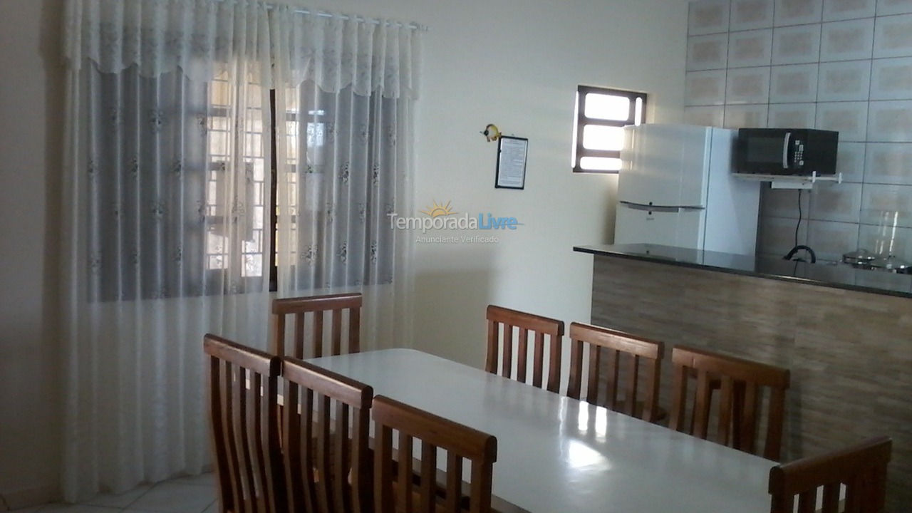 Casa para aluguel de temporada em Guaratuba (Brejatuba)