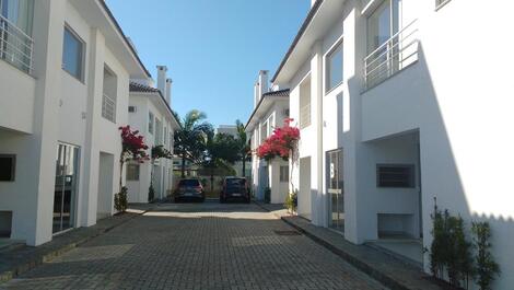 Apartamento para alugar em Florianopolis - Praia dos Ingleses