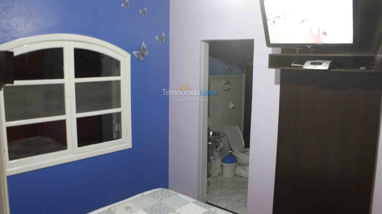 Casa para aluguel de temporada em Ubatuba (Maranduba)