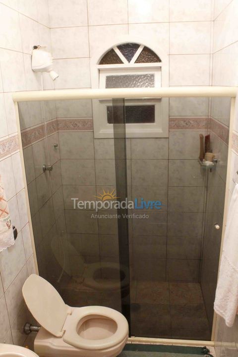 Casa para aluguel de temporada em Ubatuba (Maranduba)