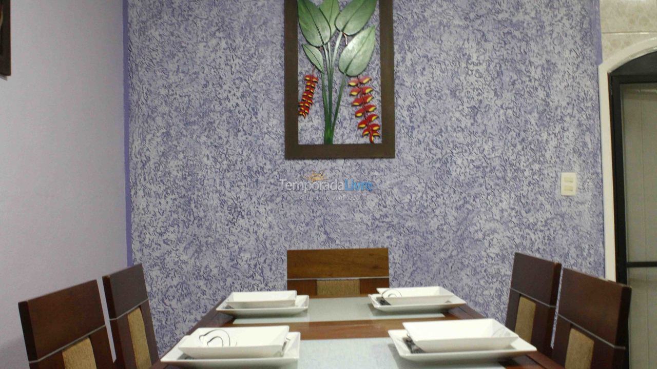 Casa para aluguel de temporada em Ubatuba (Maranduba)