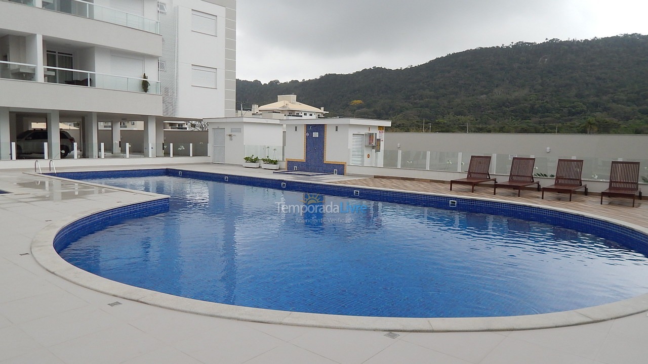 Apartamento para aluguel de temporada em Florianopolis (Praia dos Ingleses)